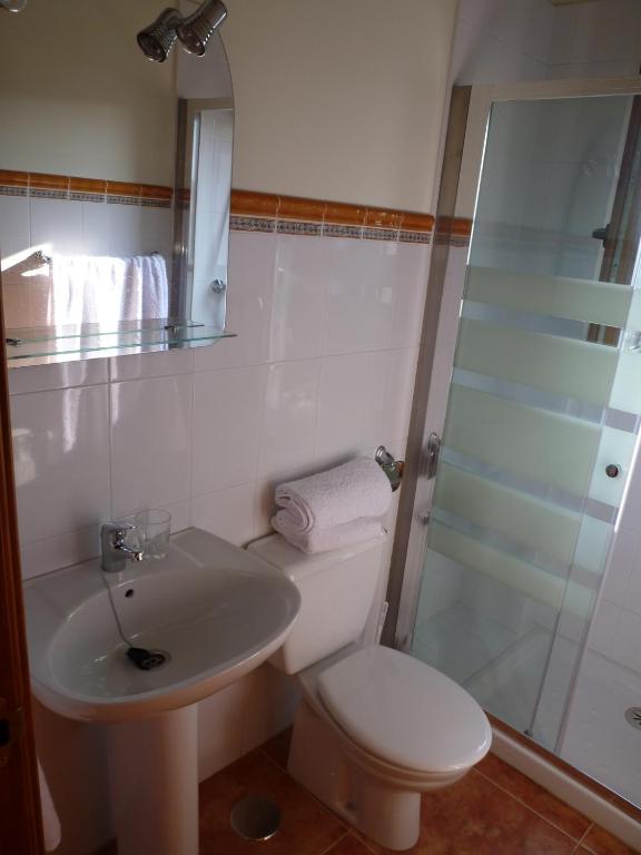 Apartamentos La Fuente De Enmedio Suances Oda fotoğraf